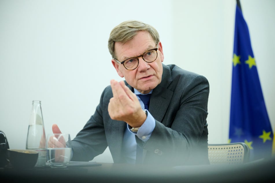 Johann Wadephul (62) fordert den raschen Start der zweiten Phase des Friedensplans, sieht aber keine Beteiligung deutscher Soldaten.