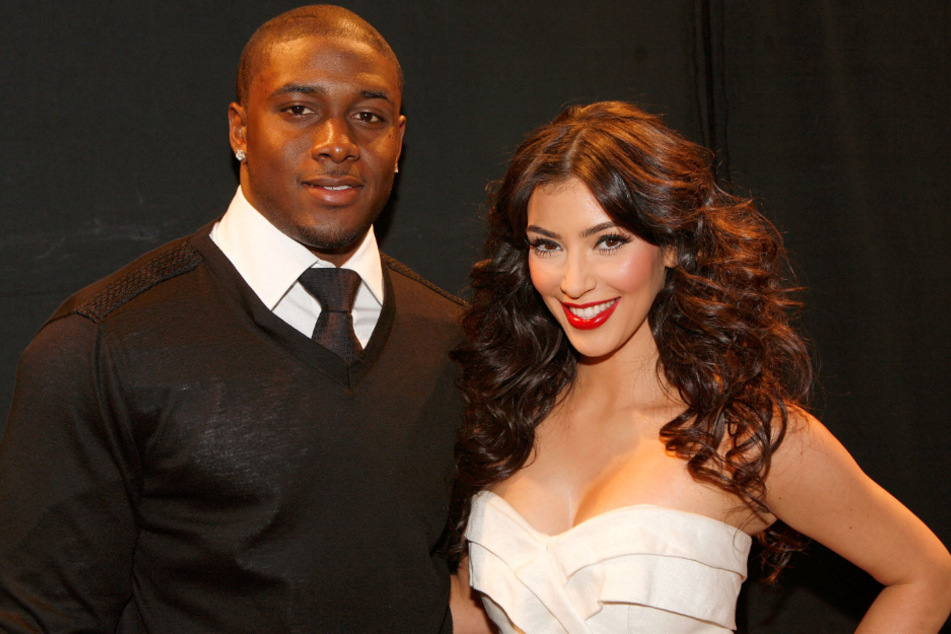 Von 2007 bis 2010 war Kim Kardashian (heute 42, r.) mit dem Football-Star Reggie Bush (heute 38) zusammen. (Archivfoto)
