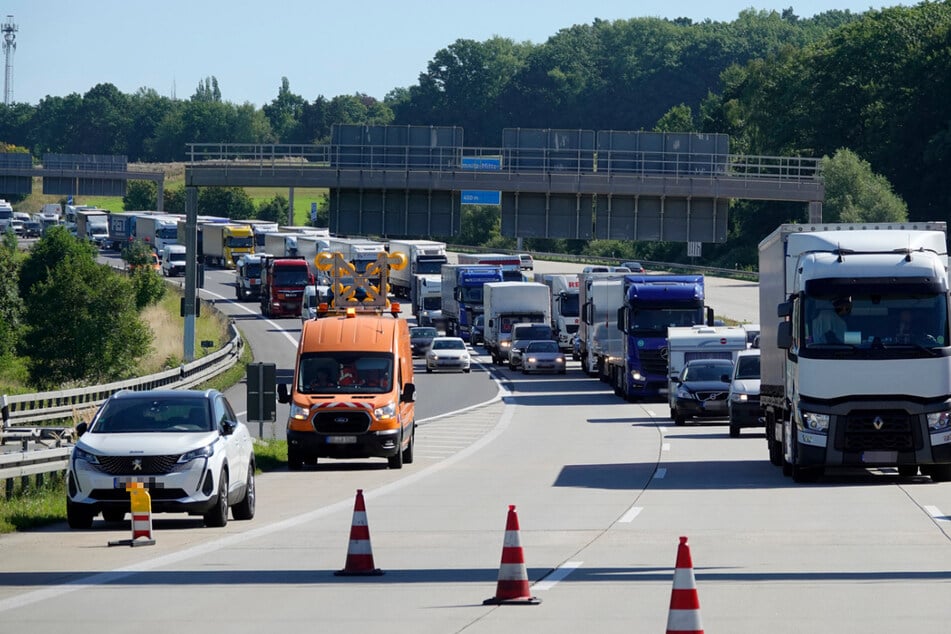 Wegen eines Unfalls auf der A4 Richtung Erfurt kam es zu Stau.
