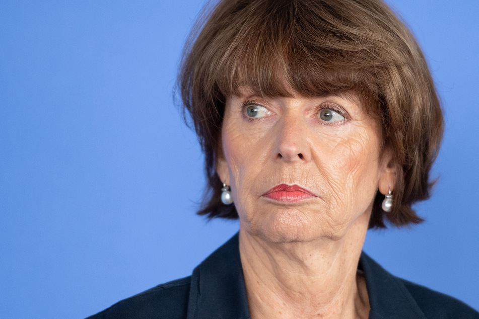 Henriette Reker (63, parteilos), Kölns Oberbürgermeisterin.