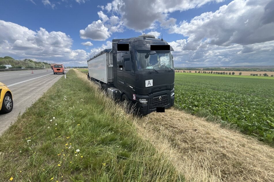Der Lkw-Fahrer war von seinem Navi auf den falschen weg geführt worden.