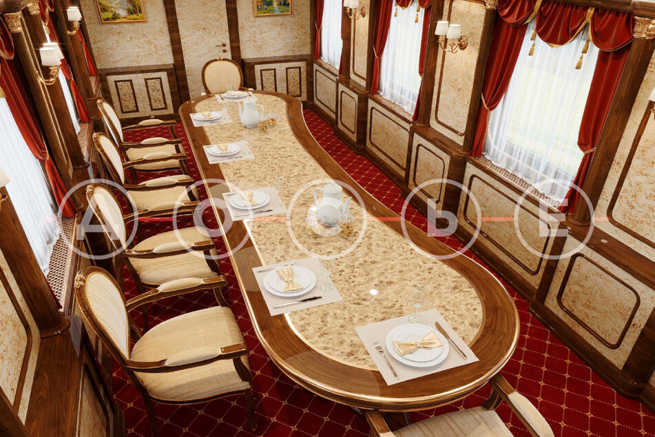 Das Ambiente in Speisewagen ist gediegen und eines Kreml-Herrschers würdig.