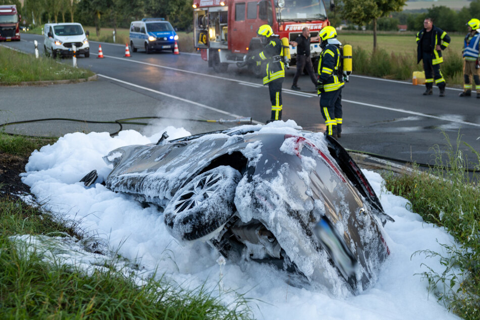 Renault E-Tech geht nach Unfall in Flammen auf: Fahrer schwer verletzt