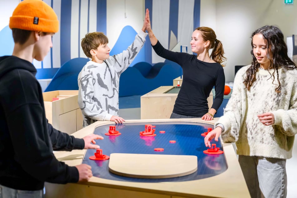 Wer Lust auf Mitmach-Spaß hat, kann beim dyna mix lab im Verkehrsmuseum selbst experimentieren, ausprobieren und entdecken.