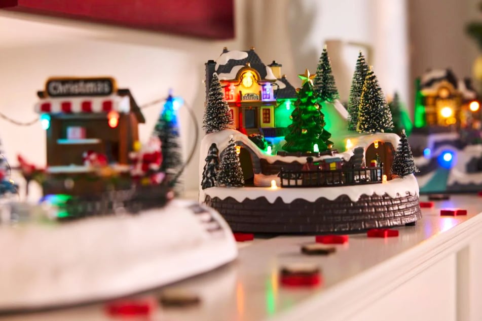 Diese funkelnde Weihnachtsdeko gibt's ab Montag (17.11.) bei Lidl