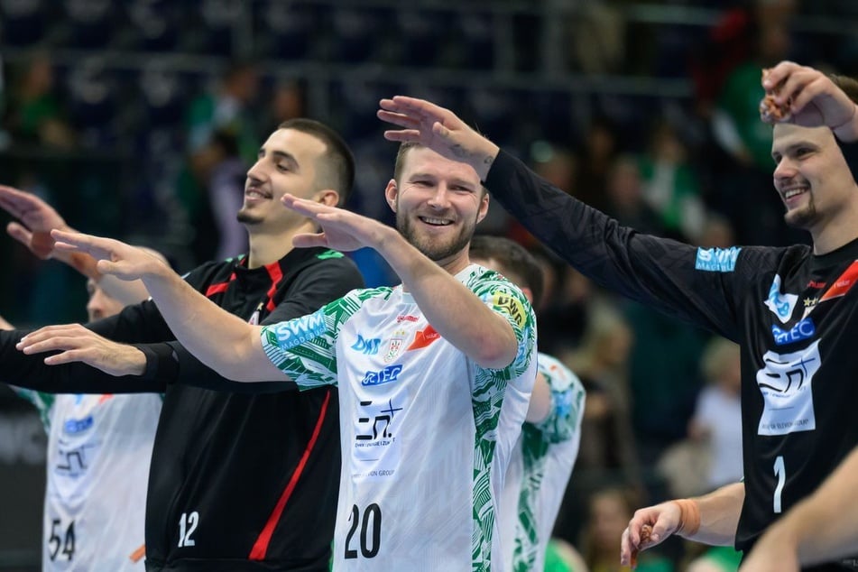 Für Magdeburgs Spieler Matej Mandić (23, l.) ist es ein besonderes Spiel - da er ursprünglich für das andere Team spielen sollte. (Archivbild)