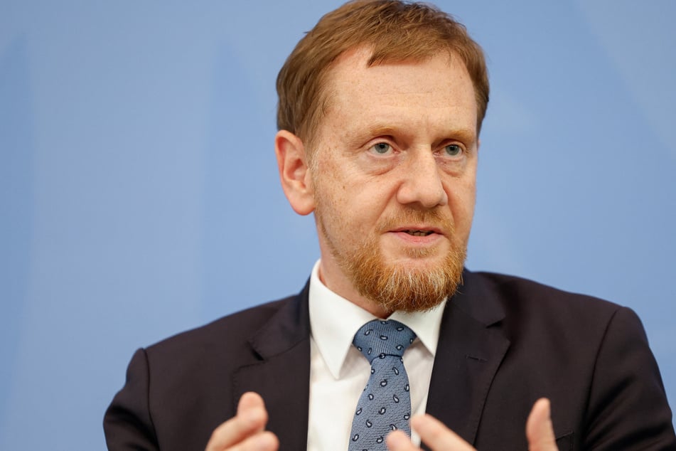 Kretschmer für Änderungen beim Bürgergeld für Ukrainer
