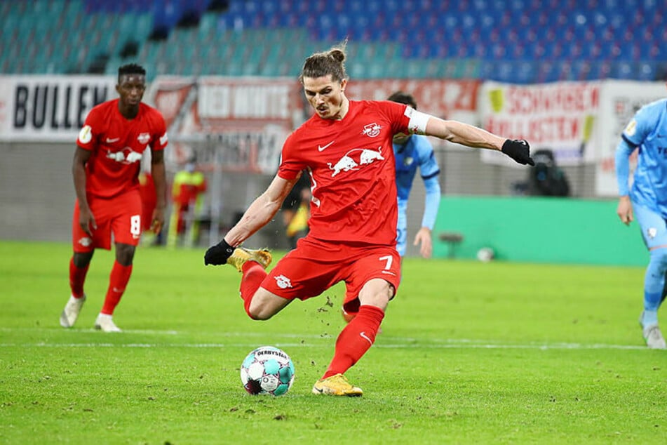 Kapitän Marcel Sabitzer verwandelte den fälligen Elfer kurz vor dem Halbzeitpfiff zum 2:0.