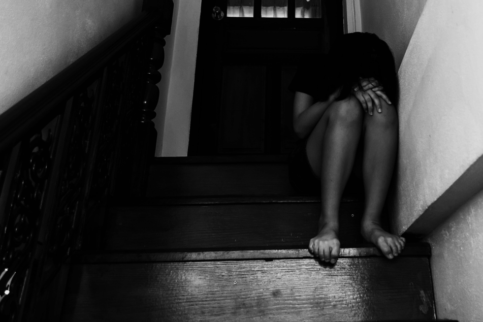 Inzest-Horror am Valentinstag: Vater vergewaltigt seine Tochter (14)