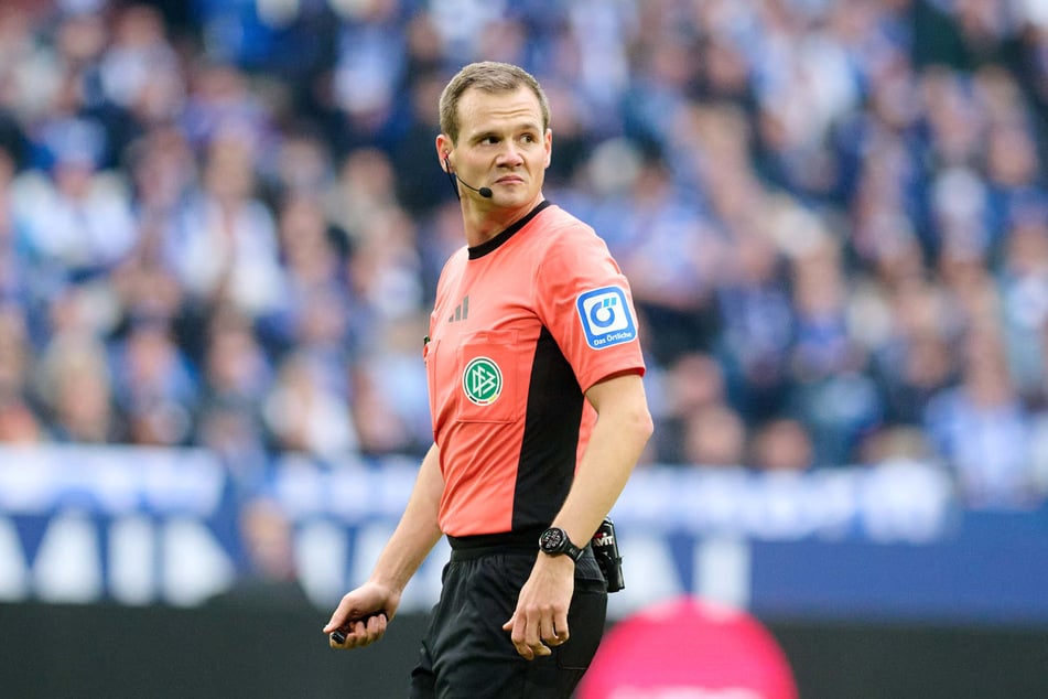 Für Bundesliga-Referee Robin Braun (30) wird die Spielleitung in Cottbus eine neue Erfahrung.
