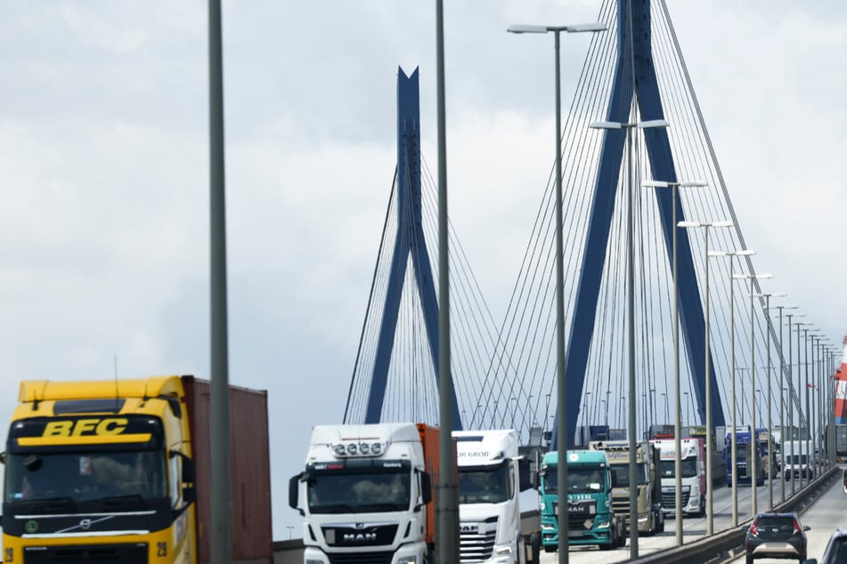 Achtung, Köhlbrandbrücke am Wochenende gesperrt: Was Autofahrer wissen müssen