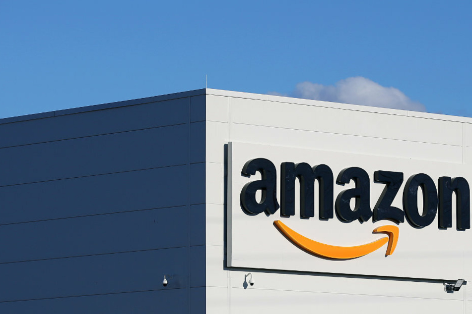 Wie sehr beeinflusst Amazon unser Kaufverhalten? EU droht mit Milliardenstrafe