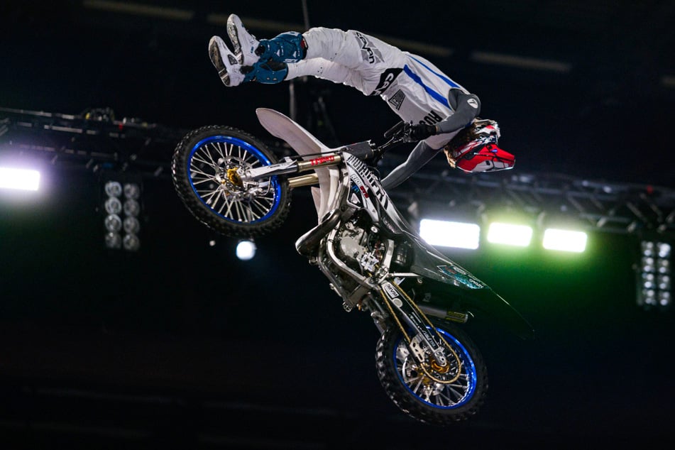 2026 fliegen Motocross-Maschinen durch die Luft und sorgen in Leipzig für pure Action.