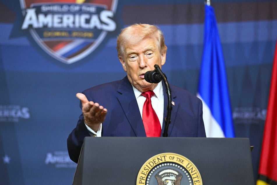 While giving a speech to Latin American leaders, President Donald Trump offered to help them deal with drug cartels using US missile strikes.