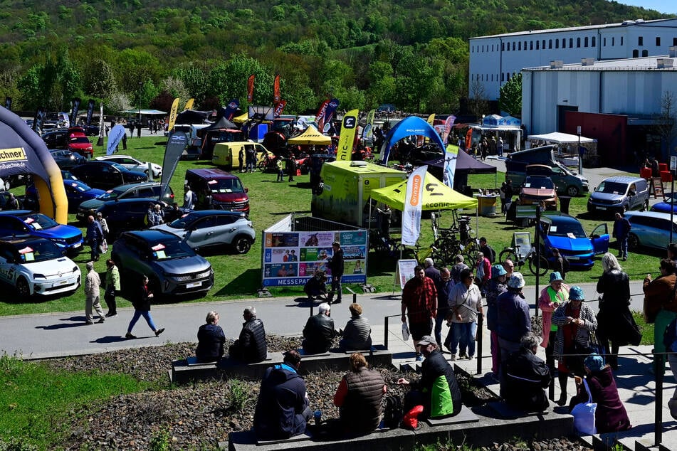 Zaun-Betrug: Opfer mit professionellem Auftritt auf Messe in Sachsen angelockt