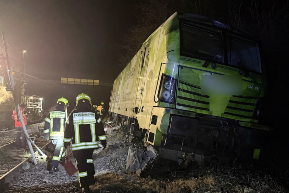 S-Bahnen fahren nach Lok-Entgleisung wieder