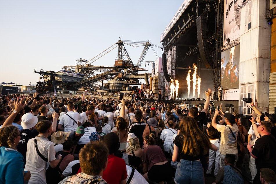 Auch 2024 finden wieder zahlreiche Festivals in der Baggerstadt Ferropolis statt, darunter das Hip-Hop-Festival "Splash".