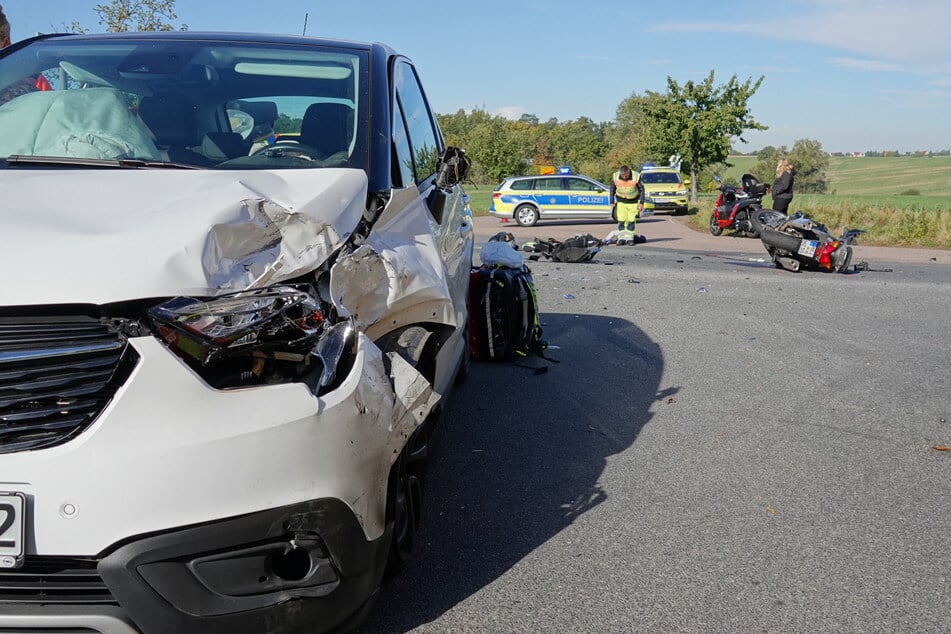 Die Kollision in Kleinopitz forderte vier Verletzte.
