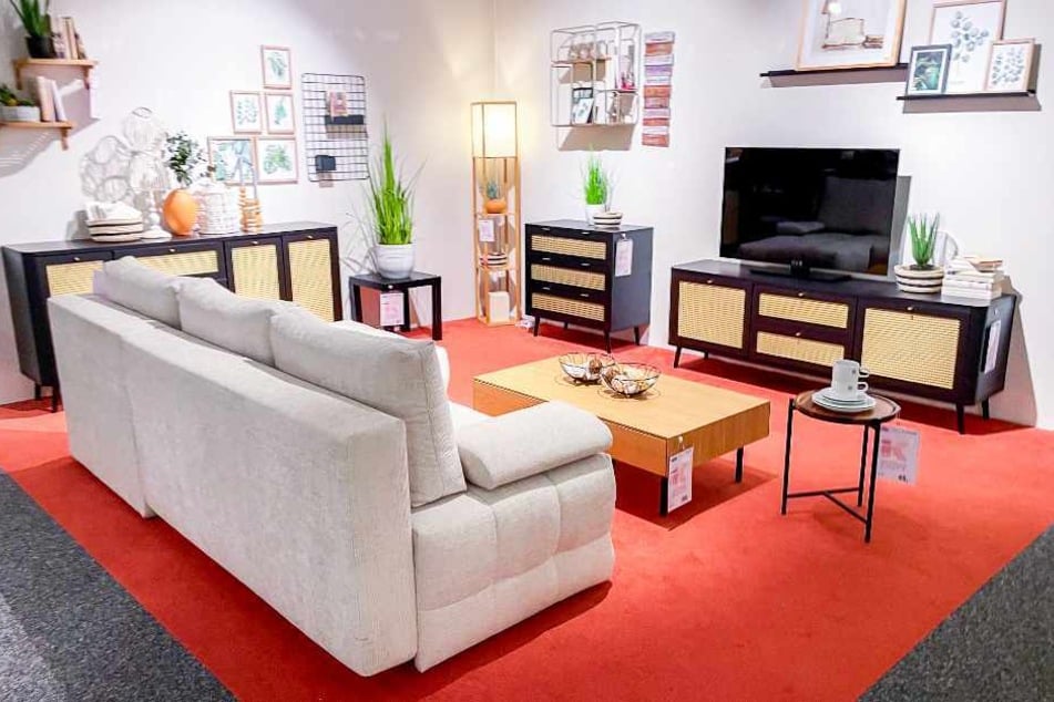 Sichert Euch jetzt bis zu 1.500 Euro beim Kauf neuer Möbel, wie Sofas, Couchtische und Co. bei Möbel Kraft!⁴