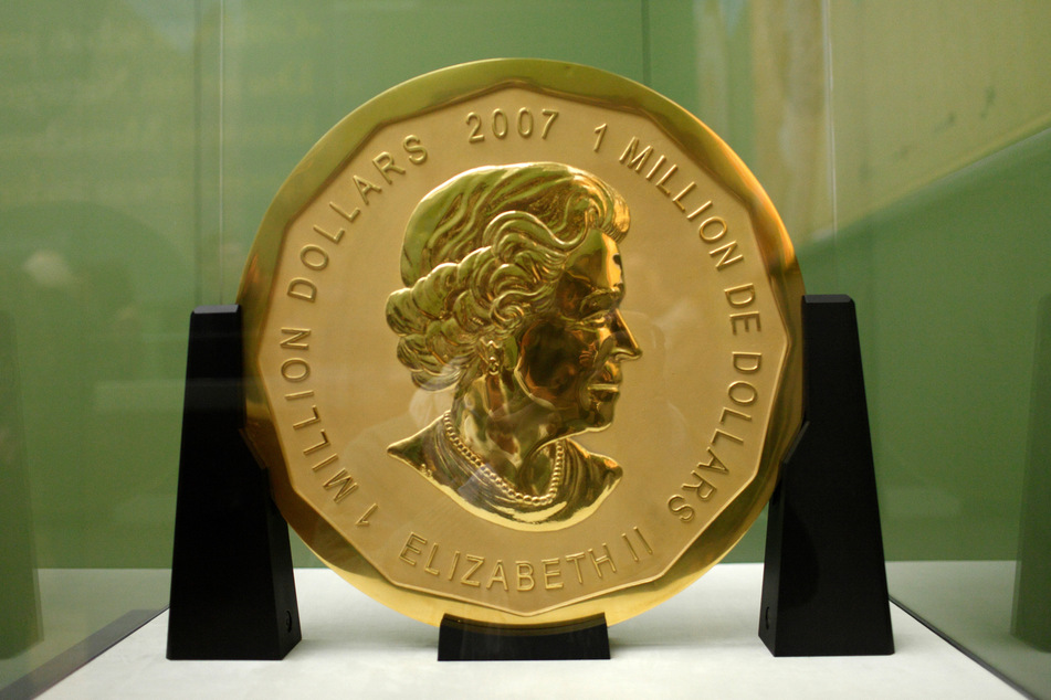 Die 100 Kilogramm schwere Goldmünze "Big Maple Leaf" steht im Bode-Museum. (Archivbild)