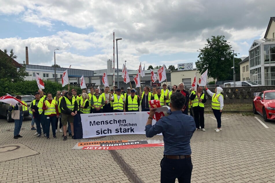 Frosta-Beschäftigte aus Sachsen wollen am Montag auf die Barrikaden gehen.