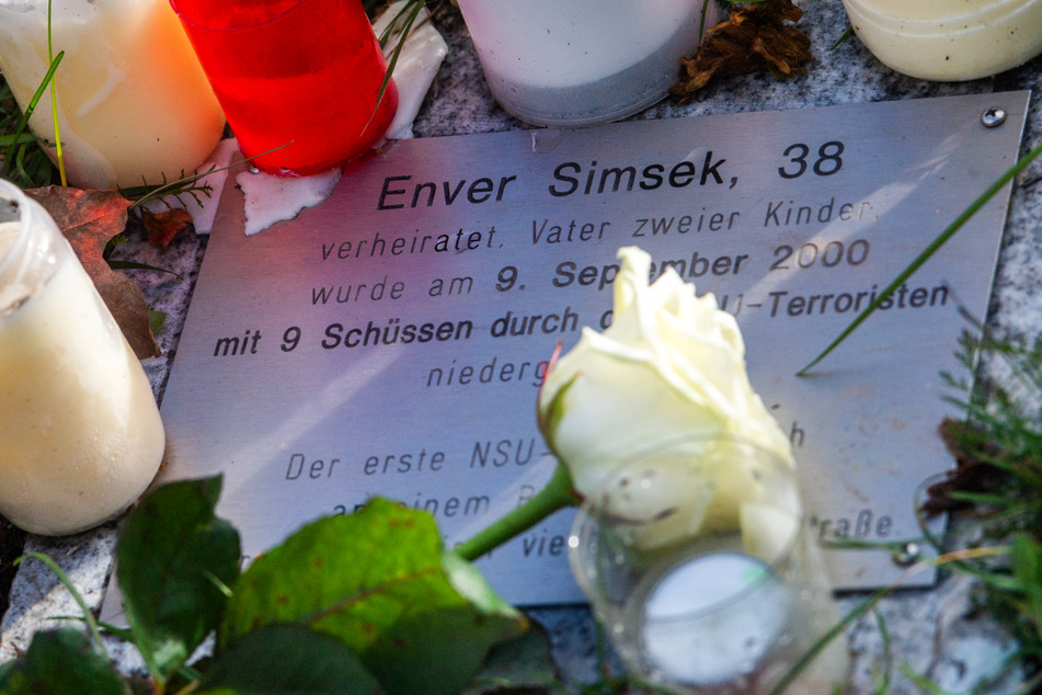 Gedenktafel für Enver Simsek (38). Der Blumenhändler war das erste Opfer der Terrorgruppe NSU.