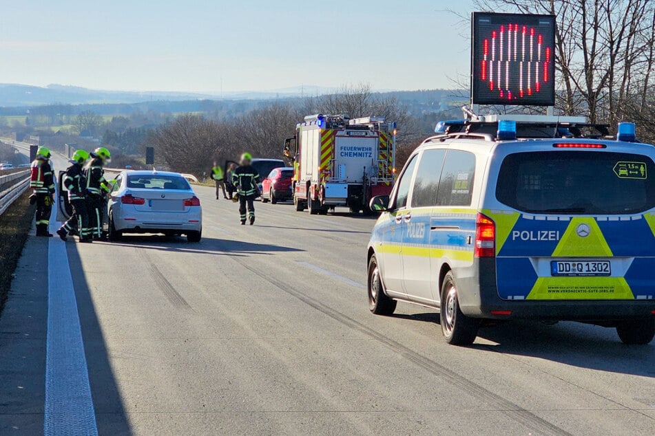 Durch einen Unfall kam es zu Verkehrsbehinderungen auf der A72 auf Höhe des Rastplatzes Am Neukirchener Wald.