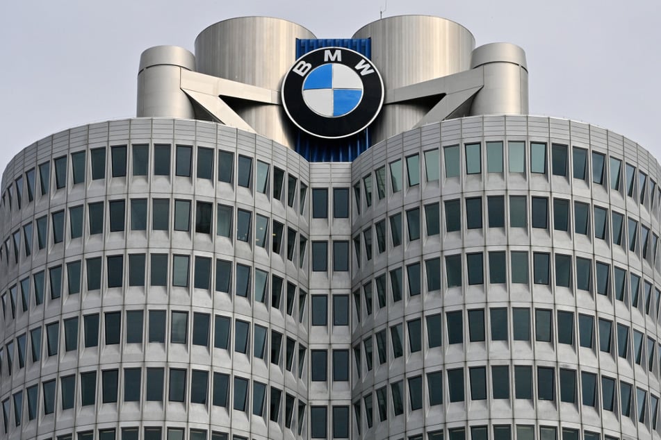 Die Konzernzentrale von BMW in München. Der Autobauer setzt voll auf E-Mobilität.