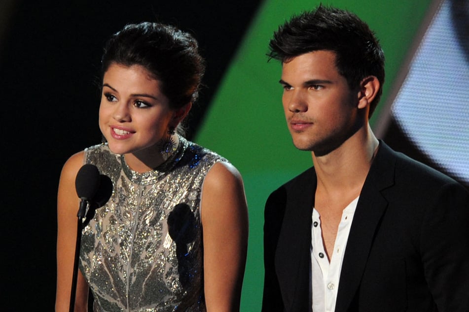 Selena Gomez (l.) and Taylor Lautner were briefly linked in 2009.