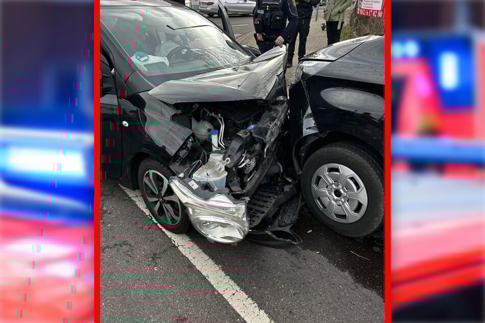 Zwei Verletzte mussten zur weiteren Behandlung in ein Krankenhaus. (Symbolbild)