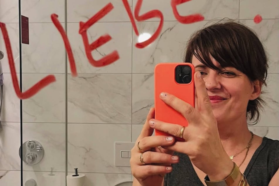 Für Collien Fernandes hat Sarah Kuttner nichts als Liebe übrig.