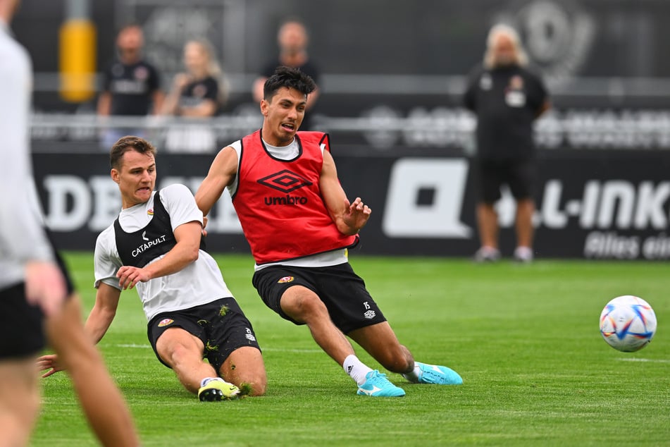 Im Training schenken sich Jakob Lemmer (23, l.) und Claudio Kammerknecht (23, r.) nichts.