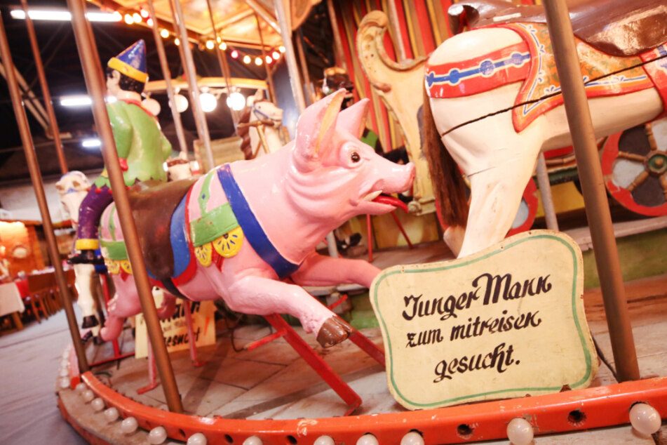 Eine Gondel eines Karussells ist abgestürzt. (Symbolbild)