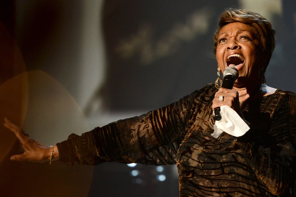 Cissy Houston, the Grammy-winning mother of the late singer Whitney Houston, has died, her daughter-in-law said in a statement Monday.