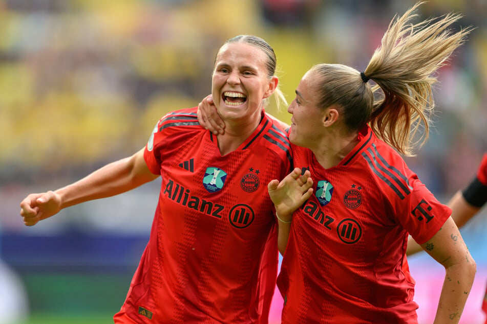 Klara Bühl (l.) erzielte am Sonntag den goldenen Treffer des Tages.