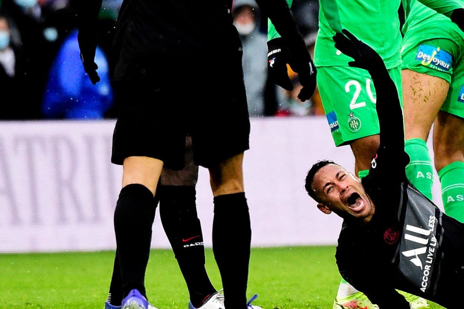 Neymar schrie vor Schmerzen! PSG-Star offenbar mit Horrorverletzung