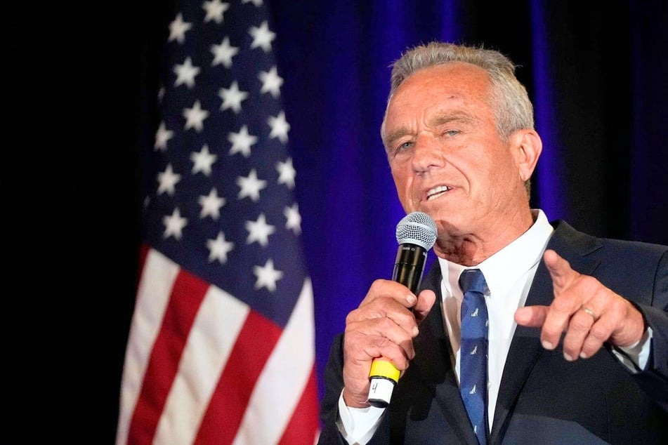 RFK Jr. sends "apology" text to sexual assault accuser: "I have no memory of this"