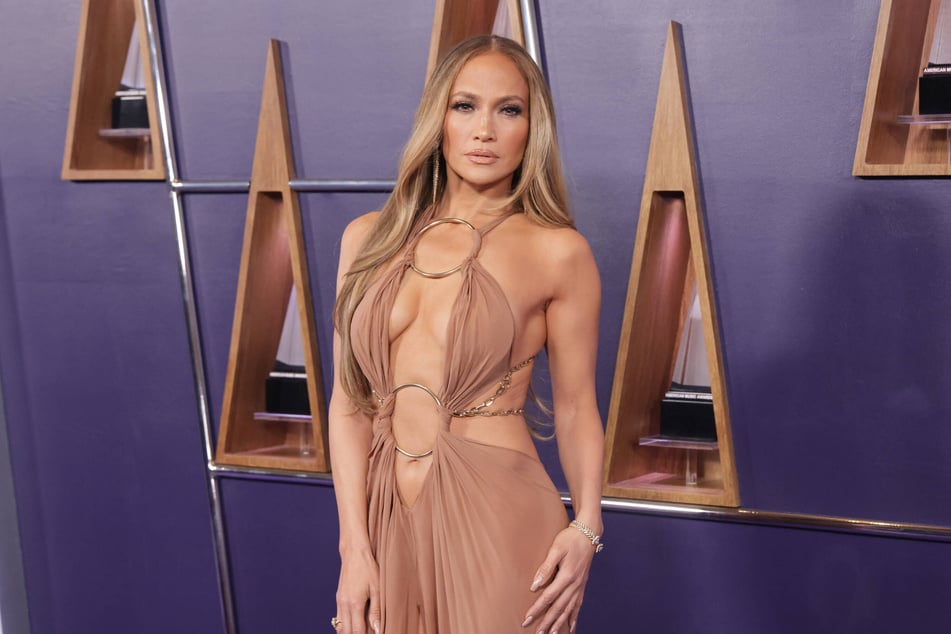 Jennifer Lopez was turned away from a Chanel shop in Istanbul amid her Up All Night tour.