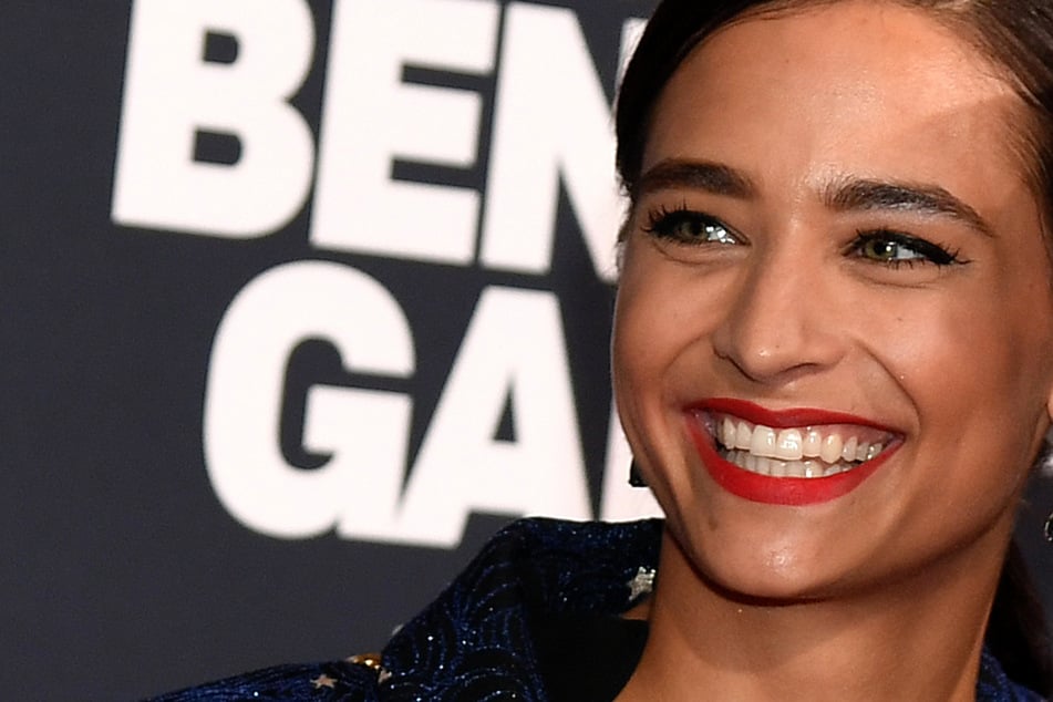 Amira Pocher: "Absolute Freude" für Amira Pocher! Moderatorin steht für beliebte Serie vor der Kamera