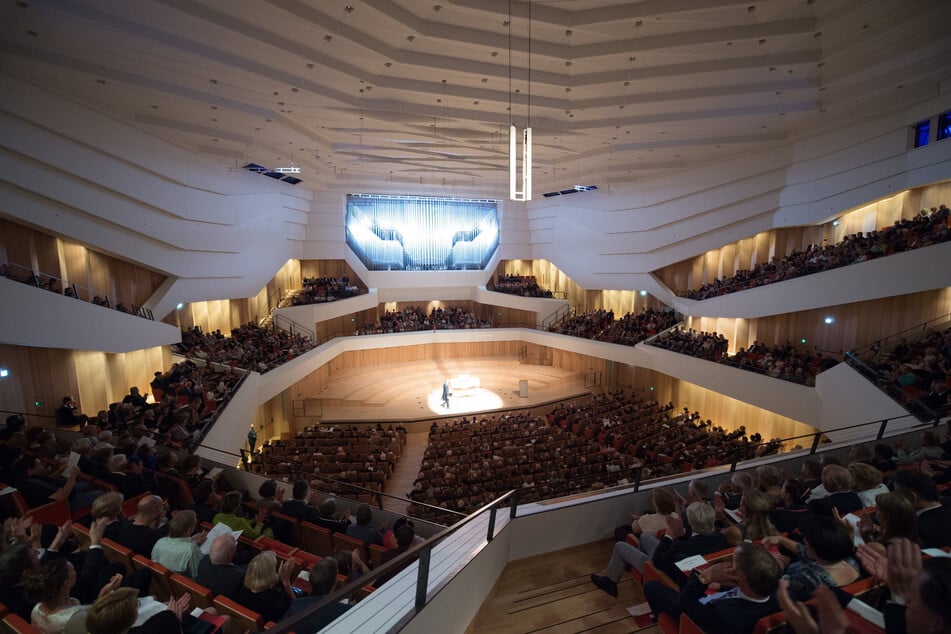 Der Dresdner Kulturpalast veranstaltet am 23. April ein Benefizkonzert zur Unterstützung der Jazztage Dresden.