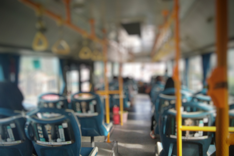 Der Streit zwischen der Busfahrerin (34) und den Eheleuten ist eskaliert. (Symbolfoto)