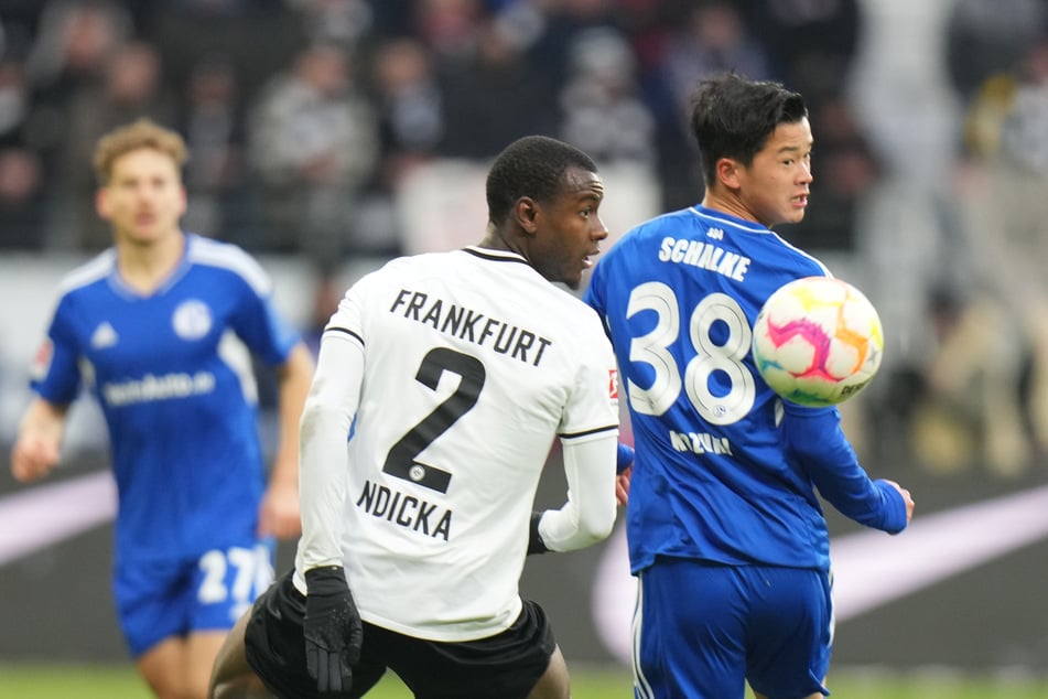 Flügelflitzer Soichiro Kozuki (r.) entpuppte sich aufseiten von Schalke als die Entdeckung der Partie.