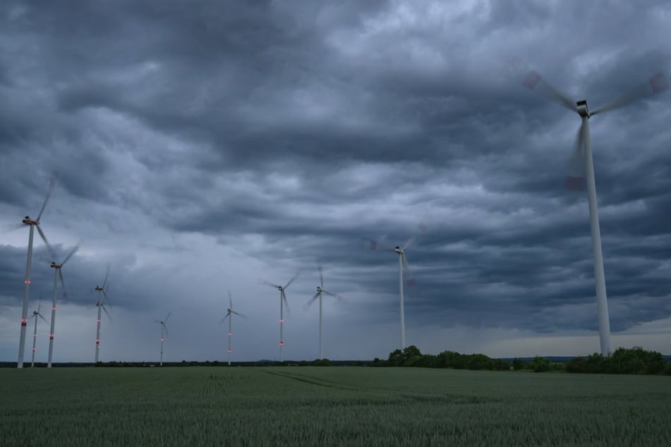 Auf den Sonnenschein folgen in Berlin und Brandenburg Gewitter.