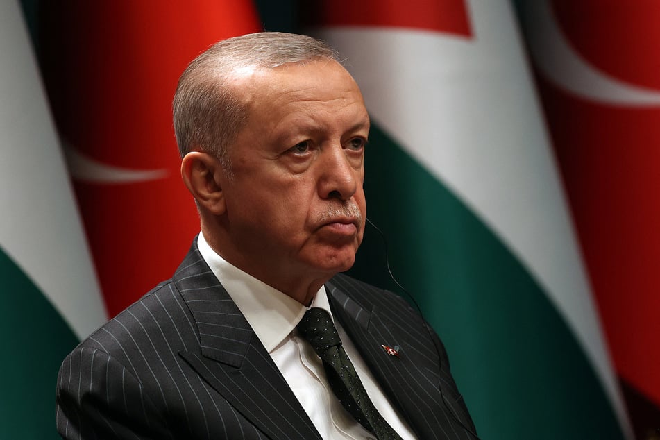 Wer Witze über Erdogan macht, lebt in der Türkei gefährlich. Gülsen verglich den Despoten mit einem "Perversen".