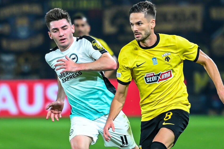 Bei der AEK trifft Jovic mit Mijat Gacinovic (30, r.) auf einen alten Bekannten aus Eintracht-Tagen.