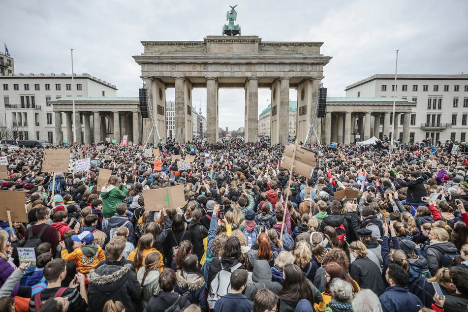 Fridays for Future hat für Freitag eine Demo mit bis zu 10.000 Menschen geplant. (Symboldbild)