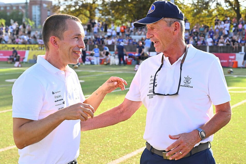 Monarchs-Geschäftsführer Jörg Dreßler (49, l.) und Headcoach Greg Seamon (69) sind voller Vorfreude aufs Play-off-Viertelfinale.