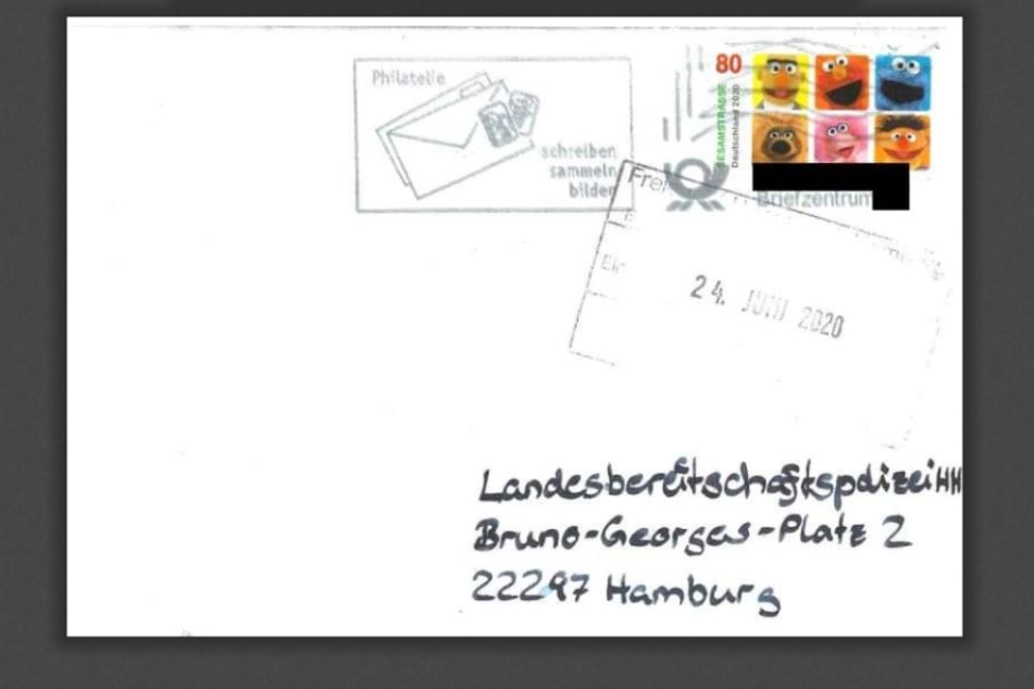 Die Postkarte von Ben steckte in diesem Briefumschlag.