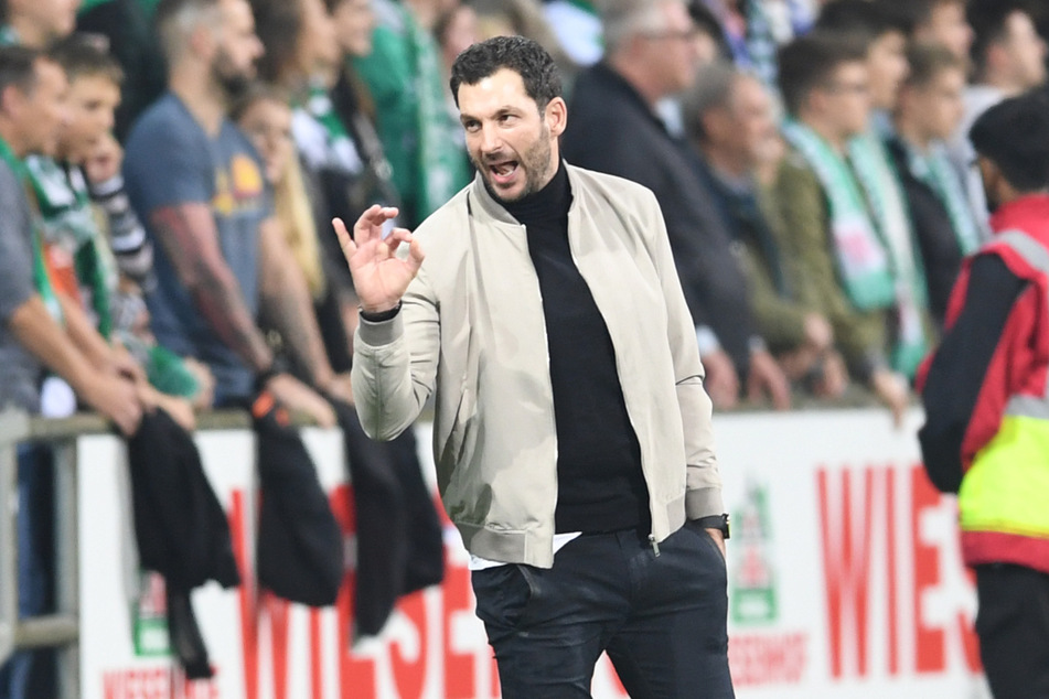 Bei Sandro Schwarz (44) herrschte nach der Pleite Frust. Er fand deutliche Worte in Richtung der Werder-Fans.