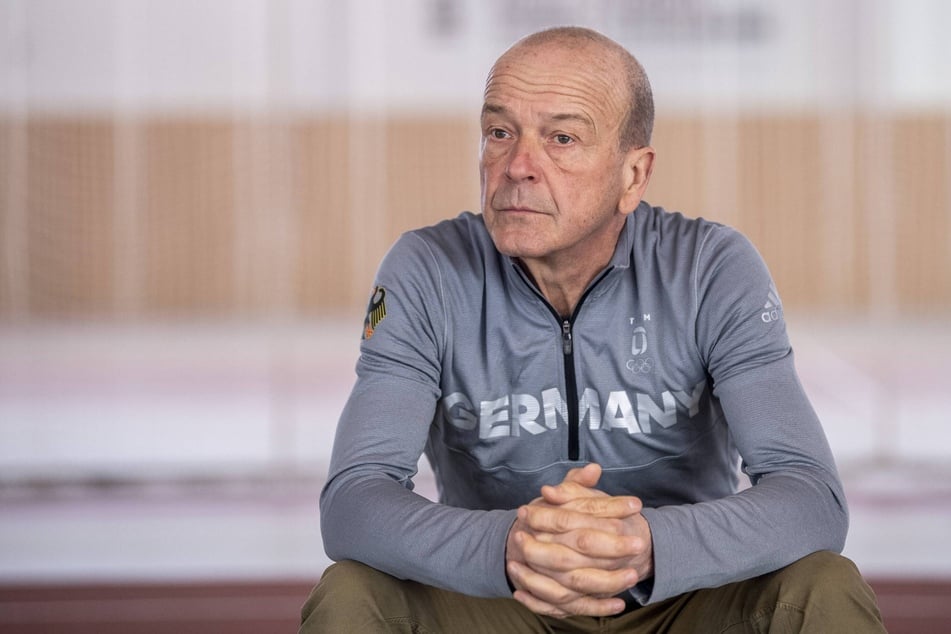 Für Friedrichs Trainer Gerd Leopold (67) war der Auftakt keine Überraschung.